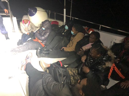 16 Irregular Migrants Were Rescued Off The Coast Of Aydın