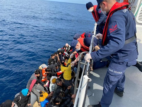 35 Irregular Migrants Were Apprehended off the Coast of Çanakkale