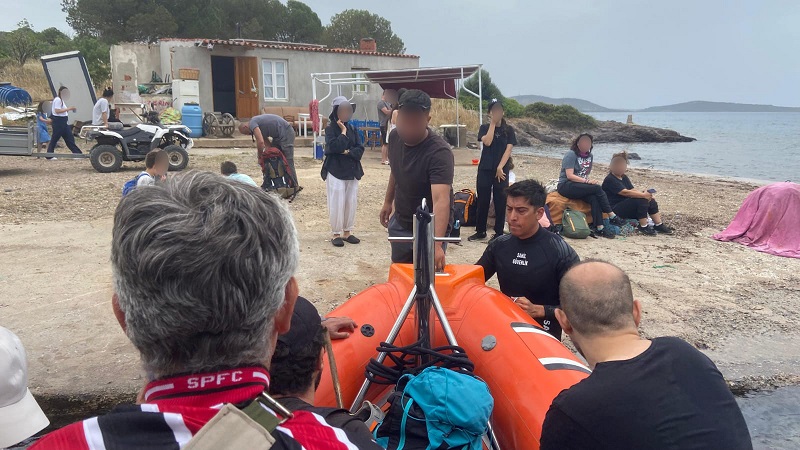 27 People Stranded on Maden Island in Balıkesir’s Ayvalık District Were Rescued